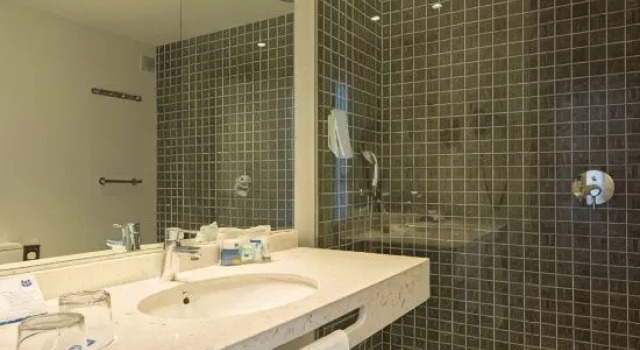 Suite Mediterranea Blaumar Hotel