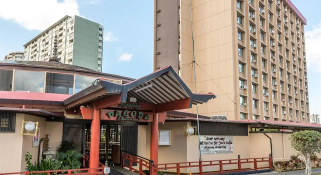 Pagoda Hotel, Varaa Hotelli Honolulun keskusta Honolulu