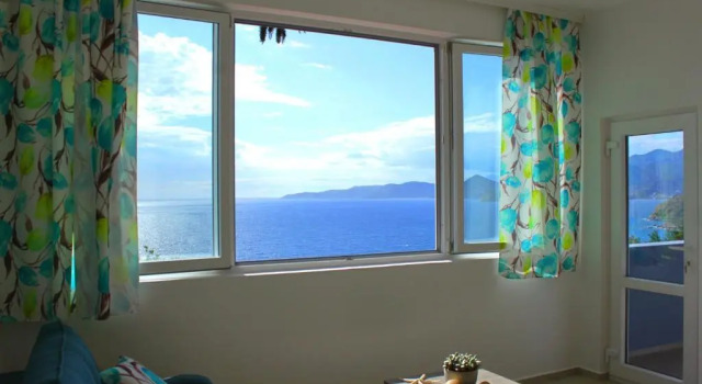 Апартаменты с видом на море Blue Mediterranean Apartments