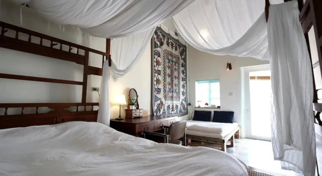 Номер Economy 香蕉與黑膠 Yellow And Black Guest House