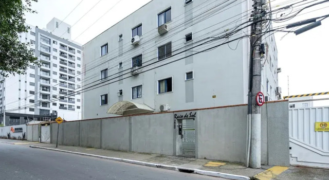 Incr vel Apartamento com Wi-fi na Praia Brava SC