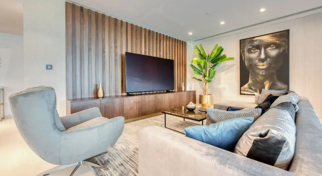 Ultra Luxurious 4 Bed Apartment