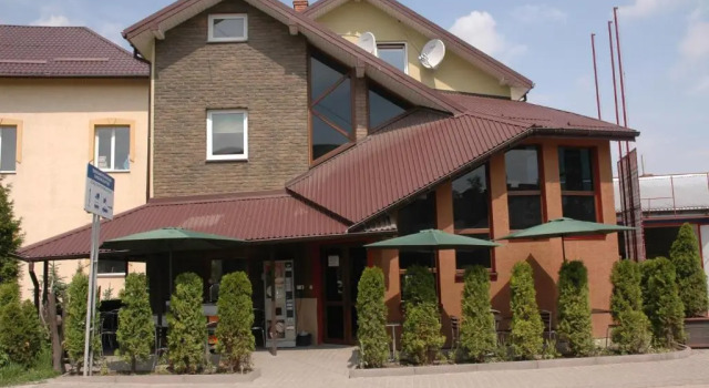 Гостиннии Двір