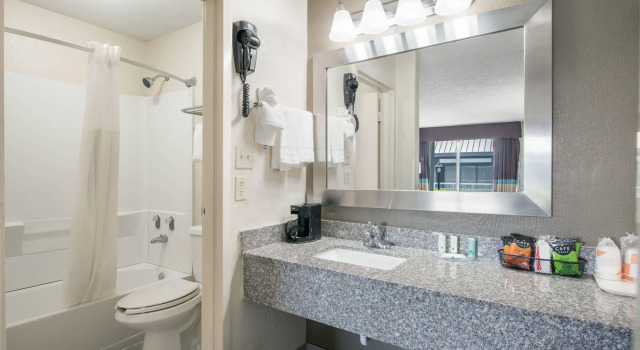 Двухместный номер Standard Quality Inn Concord Kannapolis