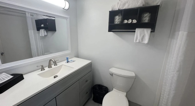 Двухместный номер Deluxe с красивым видом из окна Garden City Inn