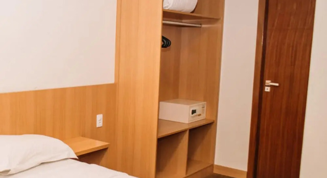 Vertentes Suítes Hotel, Забронировать Отель Консельейру-Лафаети Минас-Жерайс