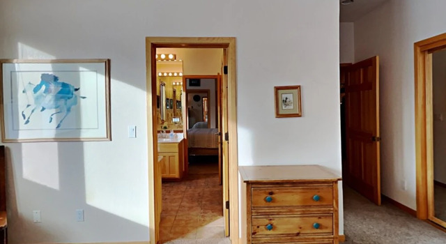 36 James Court 5 Bedroom Home by Redawning
