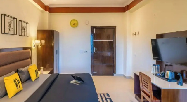 Двухместный номер Deluxe с балконом и с красивым видом из окна The Hosteller Kasauli