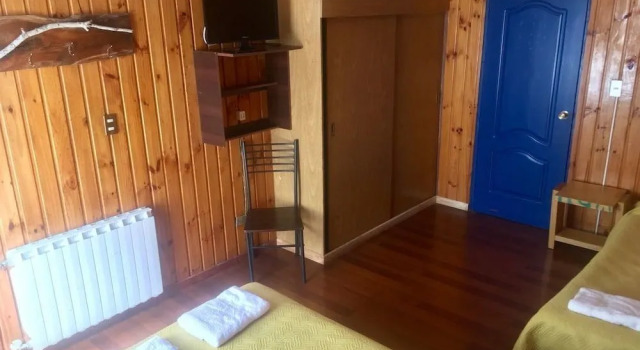 La Casona Hostal Puerto Varas, Prenota Hotel Hotel a Los Lagos con parcheggio, Parcheggio