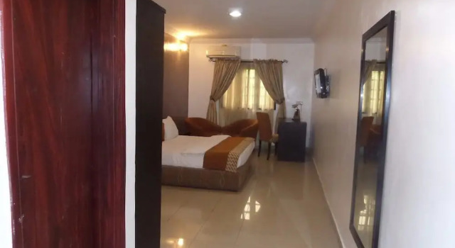 Suru Express Hotel GRA, Buchen Sie Hotel All-Inclusive-Hotels in Lagos, All Inclusive