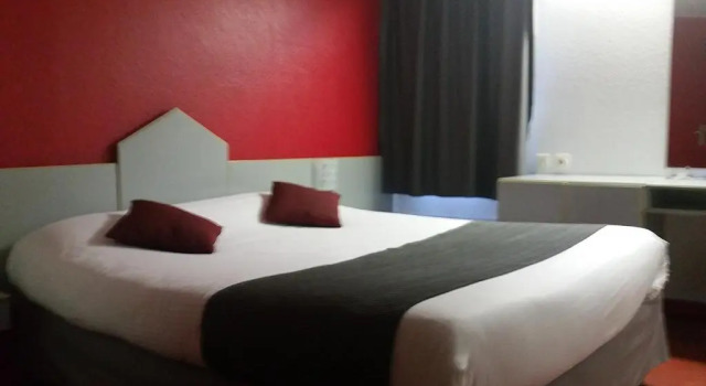 Двухместный номер Standard с красивым видом из окна Brit Hotel Sarreguemines