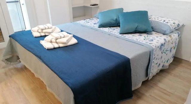 Номер Standard Parco dei Gerani - Il monolocale e la camera - Room and Studio