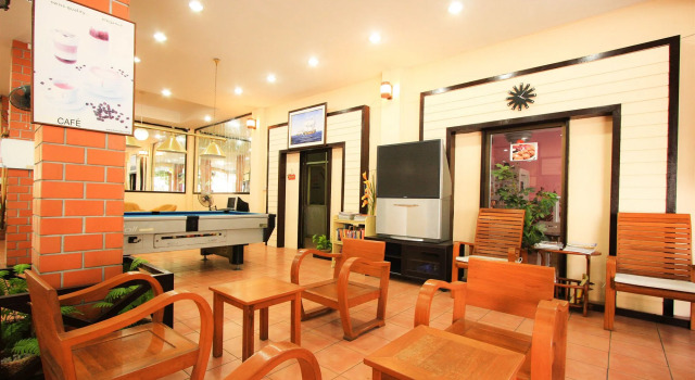 Chaba Chalet Hotel