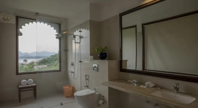 Номер Superior Raj Kuber - A Boutique Lake View Hotel