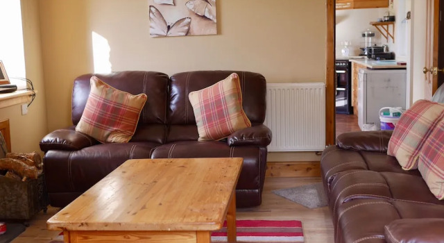 Foxhole Farm Cottage, Buchen Sie Bauernhof Hotels in Schottland mit Parkplatz, Parkplätze