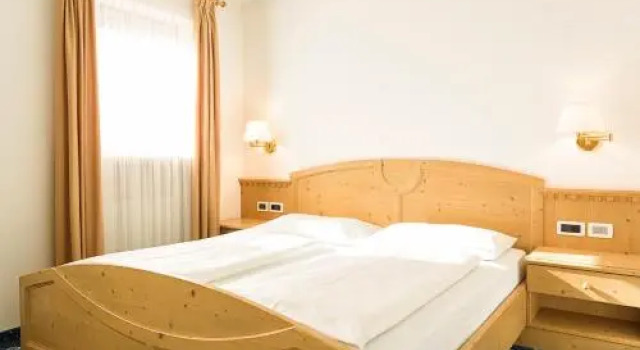 Residence Telemark, Забронировать Отель Отели Санта-Кристина-Вальгардена с парковкой, рядом с Parallel, Парковка