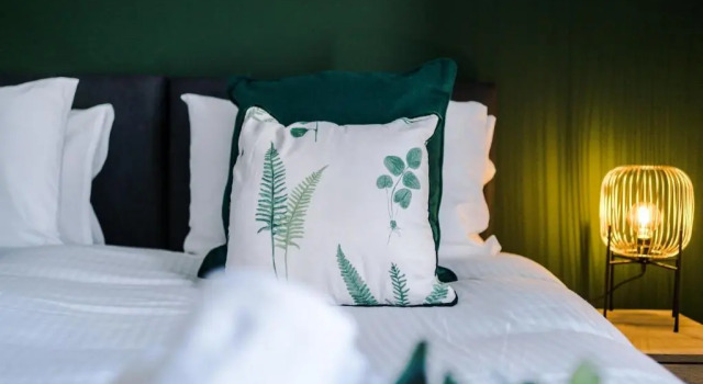 Bright 2-bed cottage in Chester by 53 Degrees Property, ideal for Couples & Small groups, City Centre - Sleeps 6, Забронировать Дом для отпуска Честер Чешир, рядом с Больница Countess of Chester