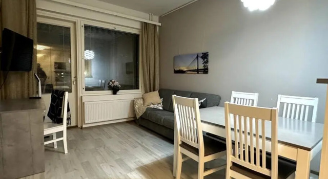 Quality Apt in the City Center For 5 - BRAND NEW, Забронировать Отель Отели Рованиеми с бассейном, рядом с Rovaniemi Church, Бассейн