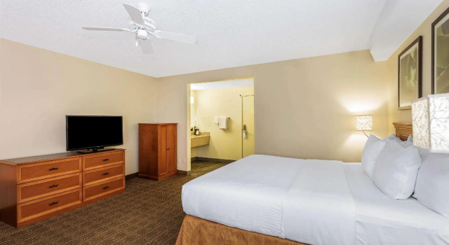 Двухместный номер Deluxe Отель Baymont by Wyndham Orlando South