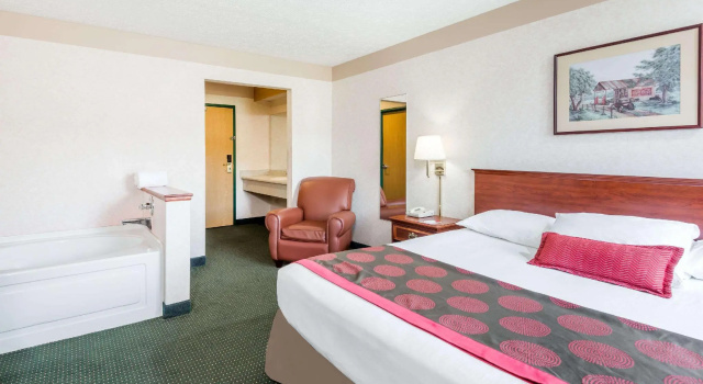 Номер Standard Ramada by Wyndham Strasburg Dover