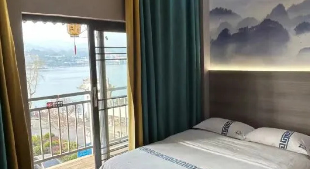 Семейный люкс Yichang Xiajiang Hotel