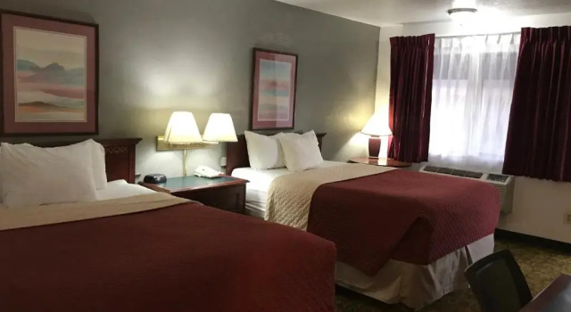 Четырёхместный номер Standard Travelodge by Wyndham Truth or Consequences