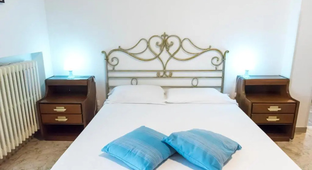 N235 - Numana, ampio appartamento con terrazzo vista mare, Rezervovat Apartmán Numana 