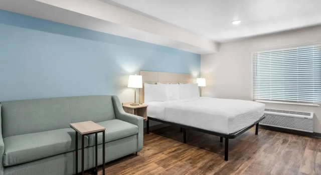 Номер Standard WoodSpring Suites Savannah West - Ellabell Metaplant