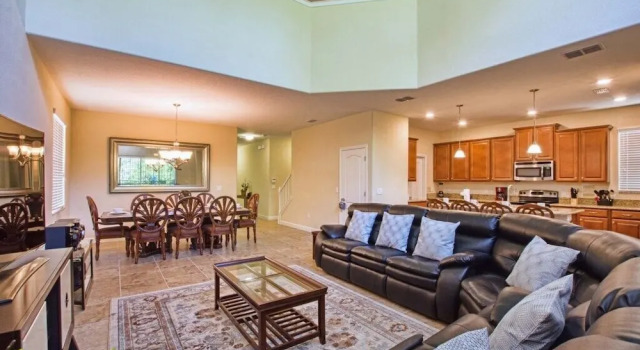 Paradise Palms-5 Bedroom w/pool - 3507PP Home by RedAwning