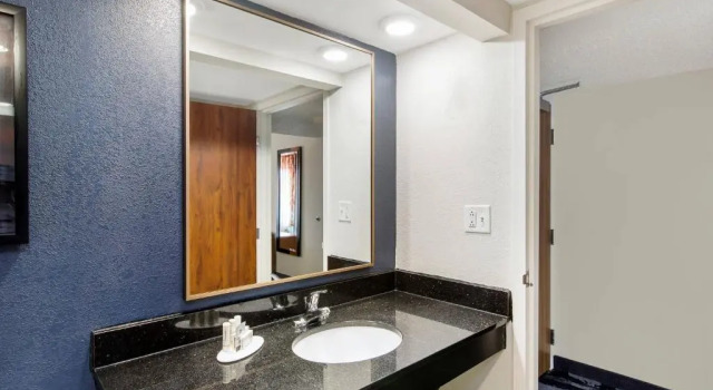 Номер Standard Fairfield Inn by Marriott Evansville East