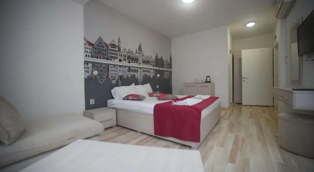 City Boutique Hotel