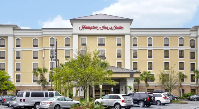 Люкс Hampton Inn & Suites North Charleston-University Boulevard