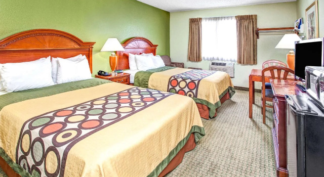 American Inn Suites Detroit Metro Airport, Rezervați Hotel Romulus Detroit Metropolitan Area