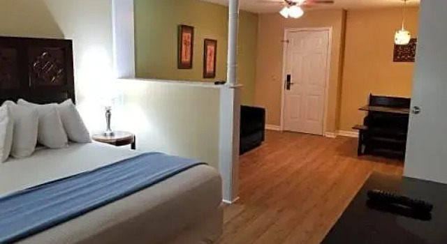 Люкс Hospitality Inn - Jacksonville