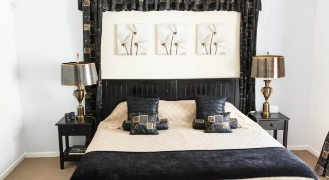 Church Hills Boutique Accommodation, Забронировать Бутик-отель Рибек-Век Swartland