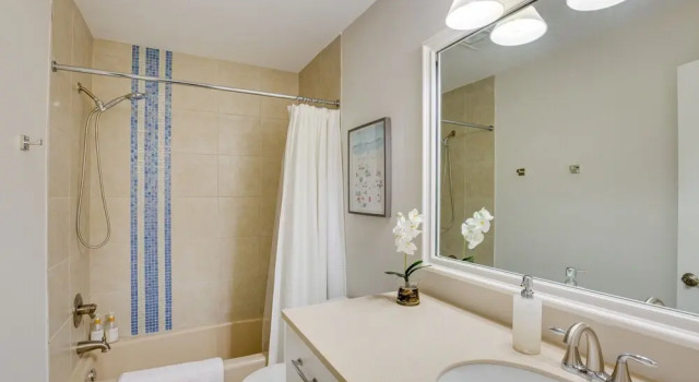 Коттедж Cedar Creek Lake Views: Gorgeous Mabank House!