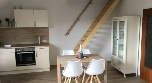 Апартаменты с балконом Holiday Apartment Small Building