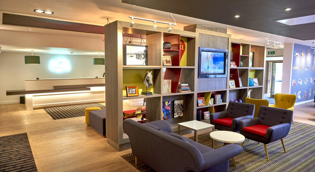 Holiday Inn Northampton West M1, Jct 16 by IHG, Забронировать Отель Бизнес-отели Англии, 4* 5*