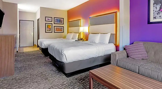 Четырёхместный номер Executive La Quinta by Wyndham NW Tucson Marana