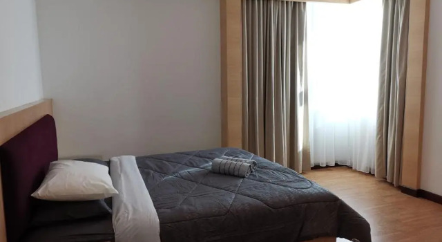 Апартаменты с видом на бассейн Bernard Holiday Home 2 @ Boulevard Imperial Suite Kuching