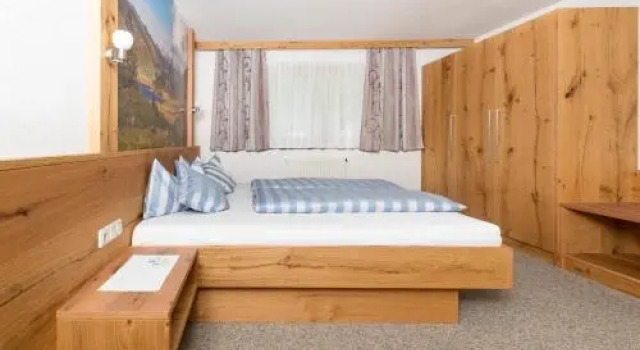 Haus Dietmar, Rezerwuj Hotel Bach Lechtal