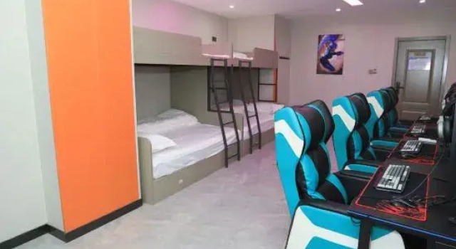 Кровать в общем номере Wuhu Shark E-sports Homestay