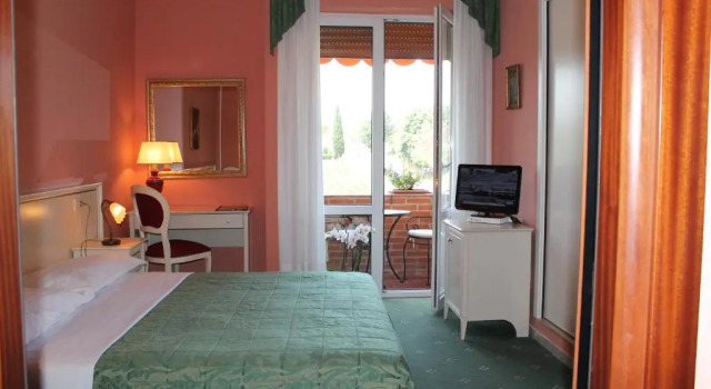 Двухместный номер Standard Hotel Monna Lisa