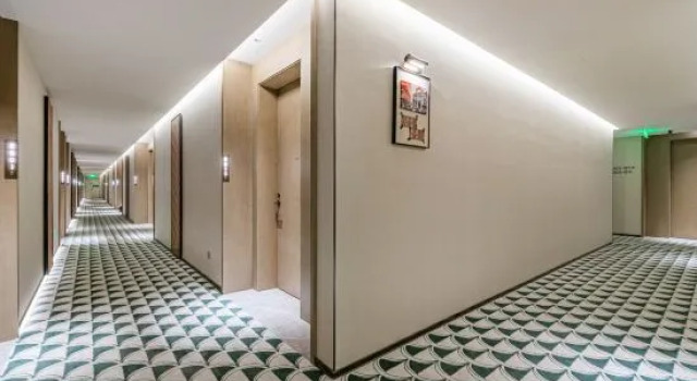 GLaDoRe Hotel (Shenzhen Bao'an Branch), Rezerwuj Hotel Hotele w Shenzhen z parkingiem, Parking