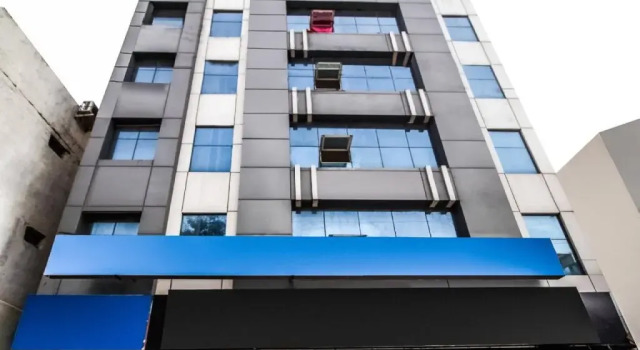 Hotel Grand Brundavan by OYO Rooms, Varaa Hotelli Edulliset hotellit kohteessa Telangana