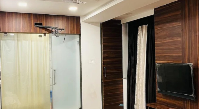 Номер Superior Hotel Sai Executive Near Holy Cross Church Mahabaleshwar