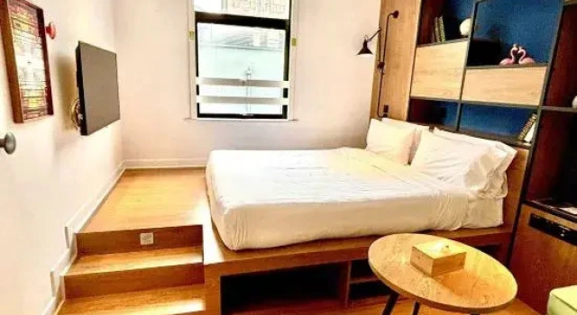 Четырёхместный люкс Business Campanile Shanghai Huaihai