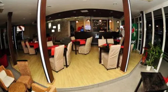 Hotel Premier Botosani, Đặt Khách sạn Botosani Rumani