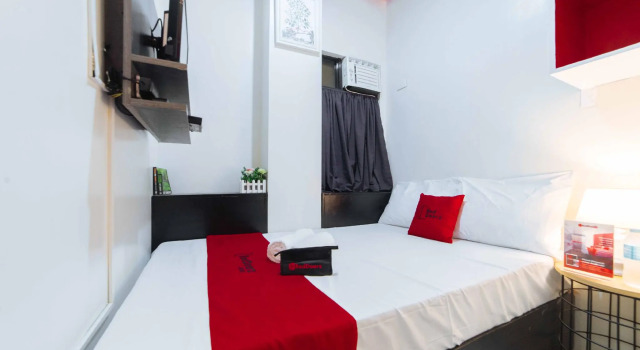 Номер Standard RedDoorz near G Mall Bajada Davao