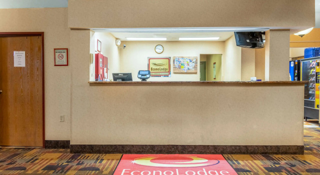 Econo Lodge Kent - Akron West, Book Hotel Kent Ohio